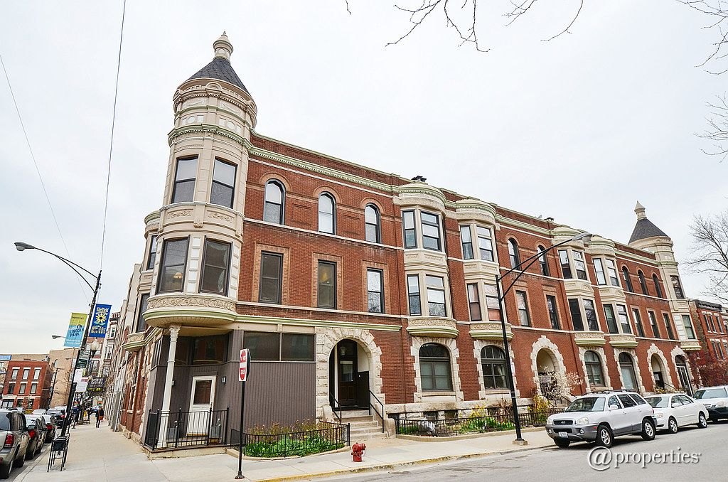 2000 N Clifton Ave #B, Chicago, IL 60614